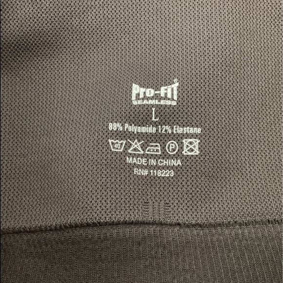 Pro-Fit Seamless Women’s Compression Leggings size: Large color: Gray - Picture 6 of 9